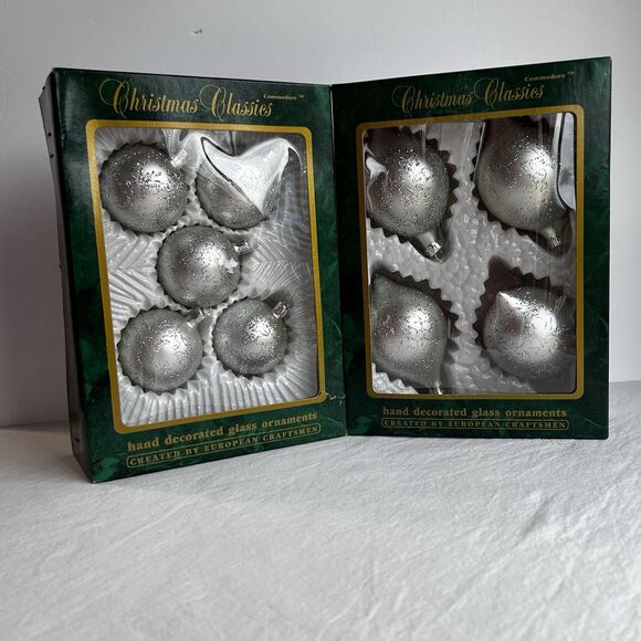 Commodore Christmas Classics Glass Ornaments Silver Teardrop & Circle W/Box - Picture 1 of 8